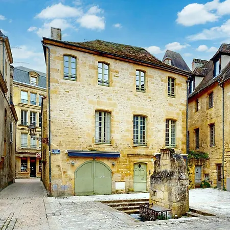 Les Fables De La Fontaine - Centre Historique شقة سارلا لا كانيدا